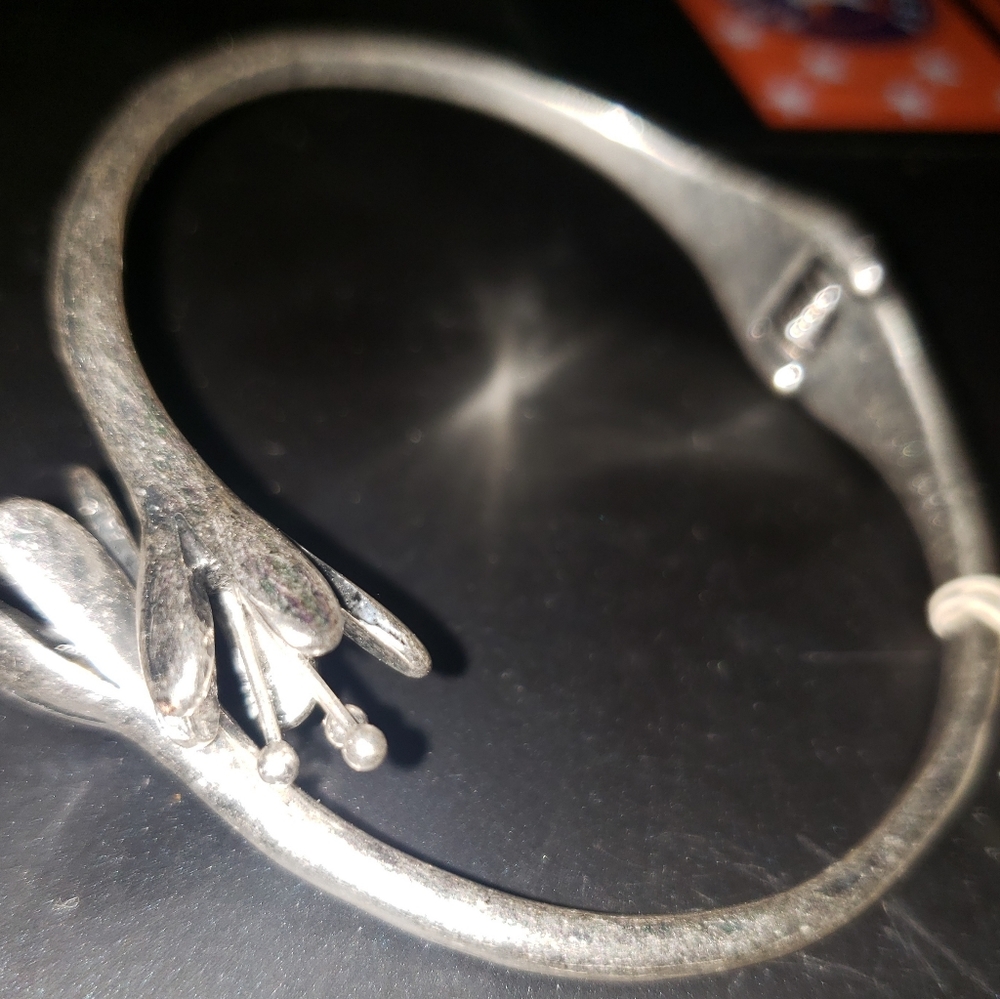Bangle Bracelet - Picture 2 of 5
